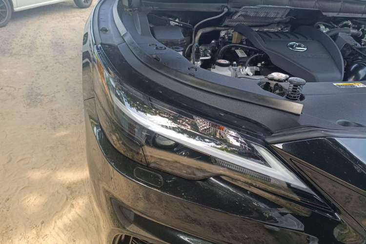Used Lexus RX 2023 500h Four-Wheel Drive F SPORT Performance Right Front Headlight