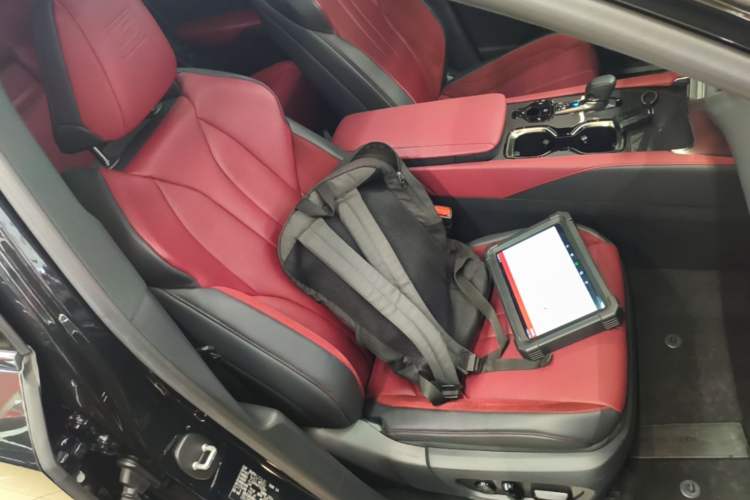 Used Lexus RX 2023 500h Four-Wheel Drive F SPORT Performance Right Front Seat