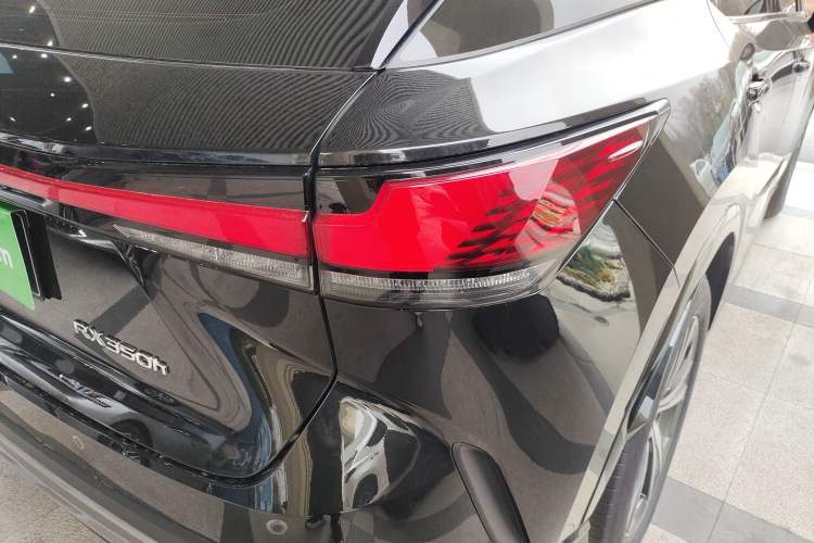 Used Lexus RX 2023 350h Two-Wheel Drive Enjoyment Version Right Rear Taillight