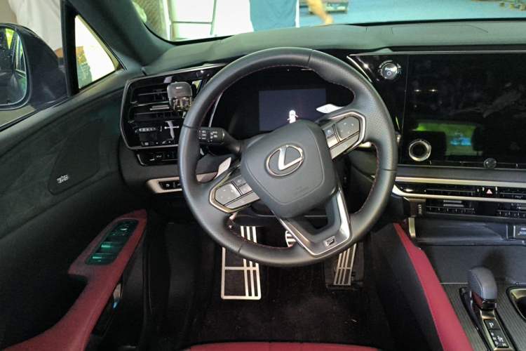 Used Lexus RX 2023 500h Four-Wheel Drive F SPORT Performance Steering Wheel