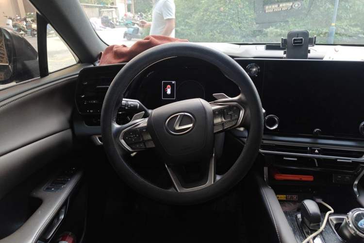 Used Lexus RX 2023 350h Four-Wheel Drive Enjoyment Version Steering Wheel