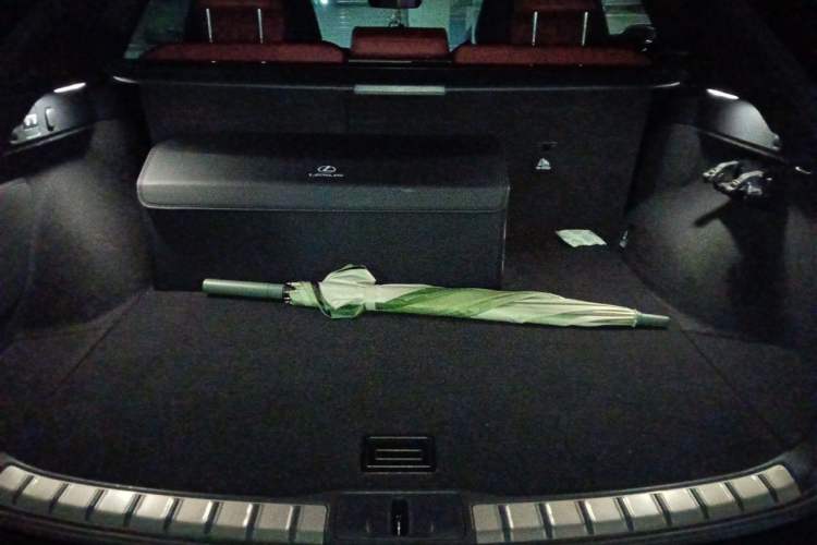Used Lexus RX 2023 500h Four-Wheel Drive F SPORT Performance Trunk