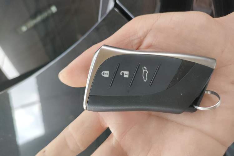 Used Lexus RX 2023 500h Four-Wheel Drive F SPORT Performance Vehicle Key