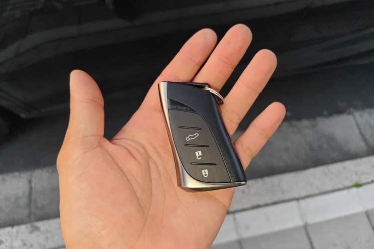 Used Lexus RX 2023 500h Four-Wheel Drive F SPORT Performance Vehicle Key