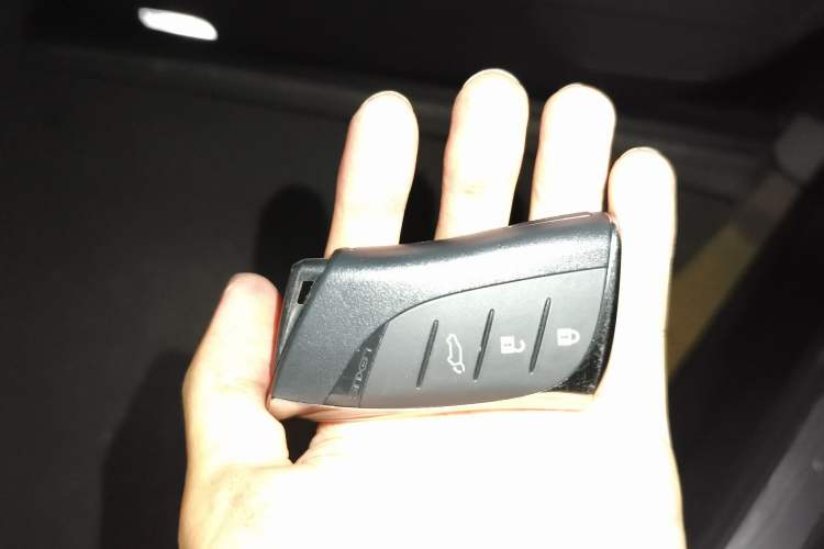 Used Lexus RX 2023 350h Two-Wheel Drive Enjoyment Version Vehicle Key