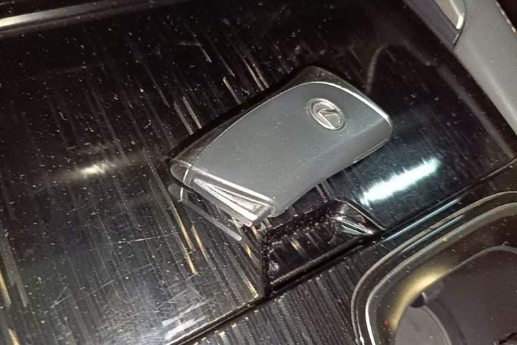 Used Lexus RX 2023 350h Two-Wheel Drive Enjoyment Version Vehicle Key
