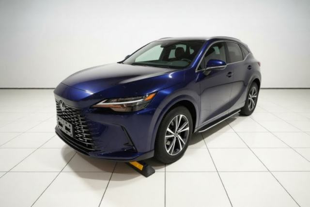 Lexus RX 2023 350h Two-Wheel Drive Comfort Edition usata