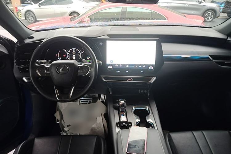 Used Lexus RX 2023 500h Four-Wheel Drive F SPORT Performance Center Console