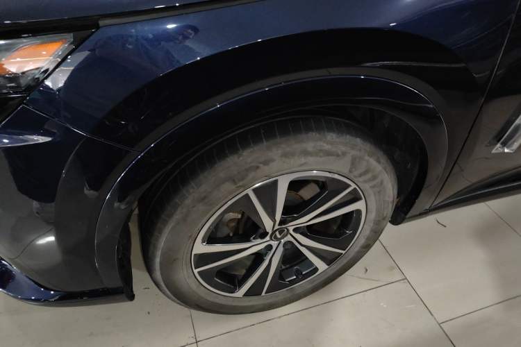 Used Lexus RX 2023 350h Two-Wheel Drive Comfort Edition Exterior 2
