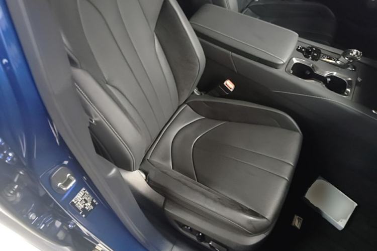 Used Lexus RX 2023 500h Four-Wheel Drive F SPORT Performance Right Front Seat