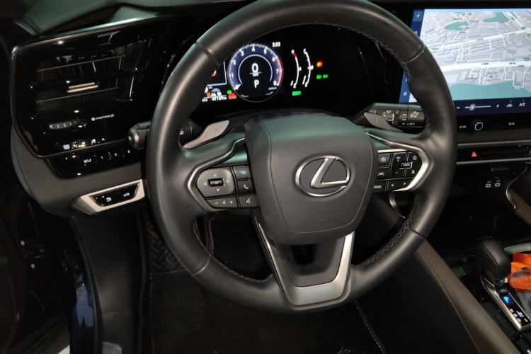 Used Lexus RX 2023 350h Two-Wheel Drive Comfort Edition Steering Wheel