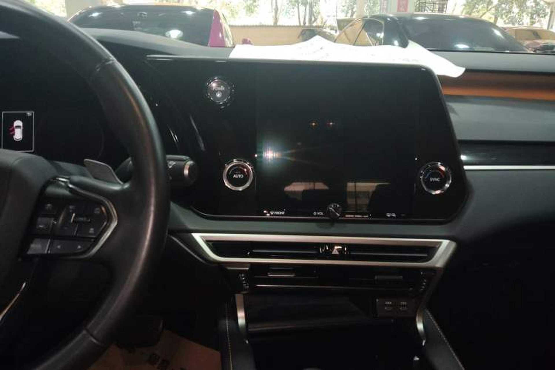 Used Lexus RX 2023 350h Two-Wheel Drive Enjoyment Version Audio And AC Panel