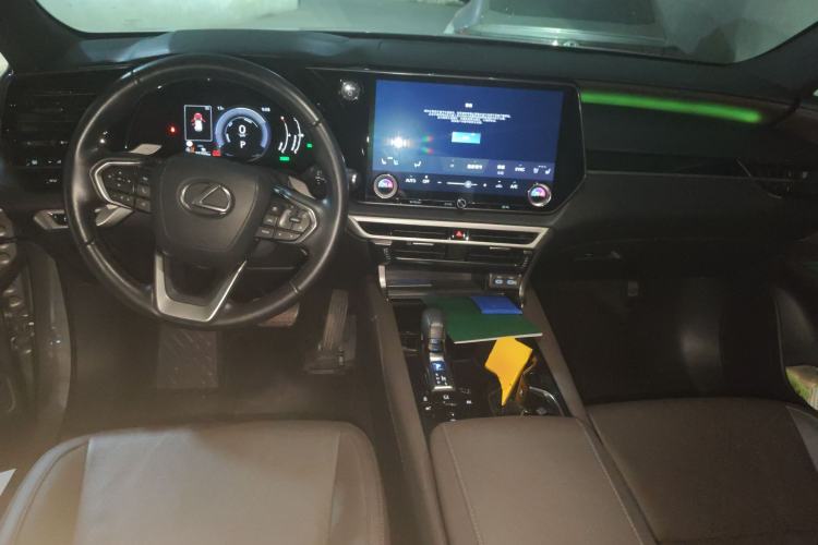 Used Lexus RX 2023 350h Four-Wheel Drive Enjoyment Version Center Console