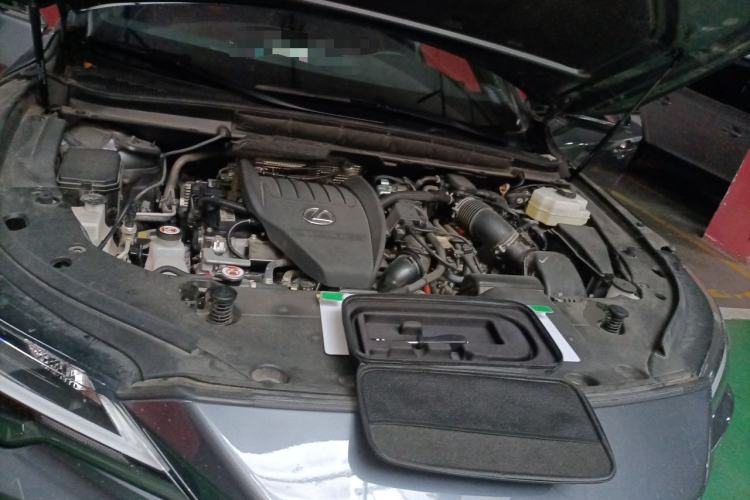 Used Lexus RX 2023 500h Four-Wheel Drive F SPORT Performance Engine Bay