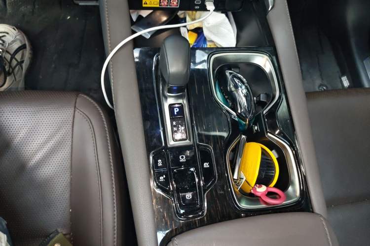 Used Lexus RX 2023 350h Four-Wheel Drive Enjoyment Version Gear Lever