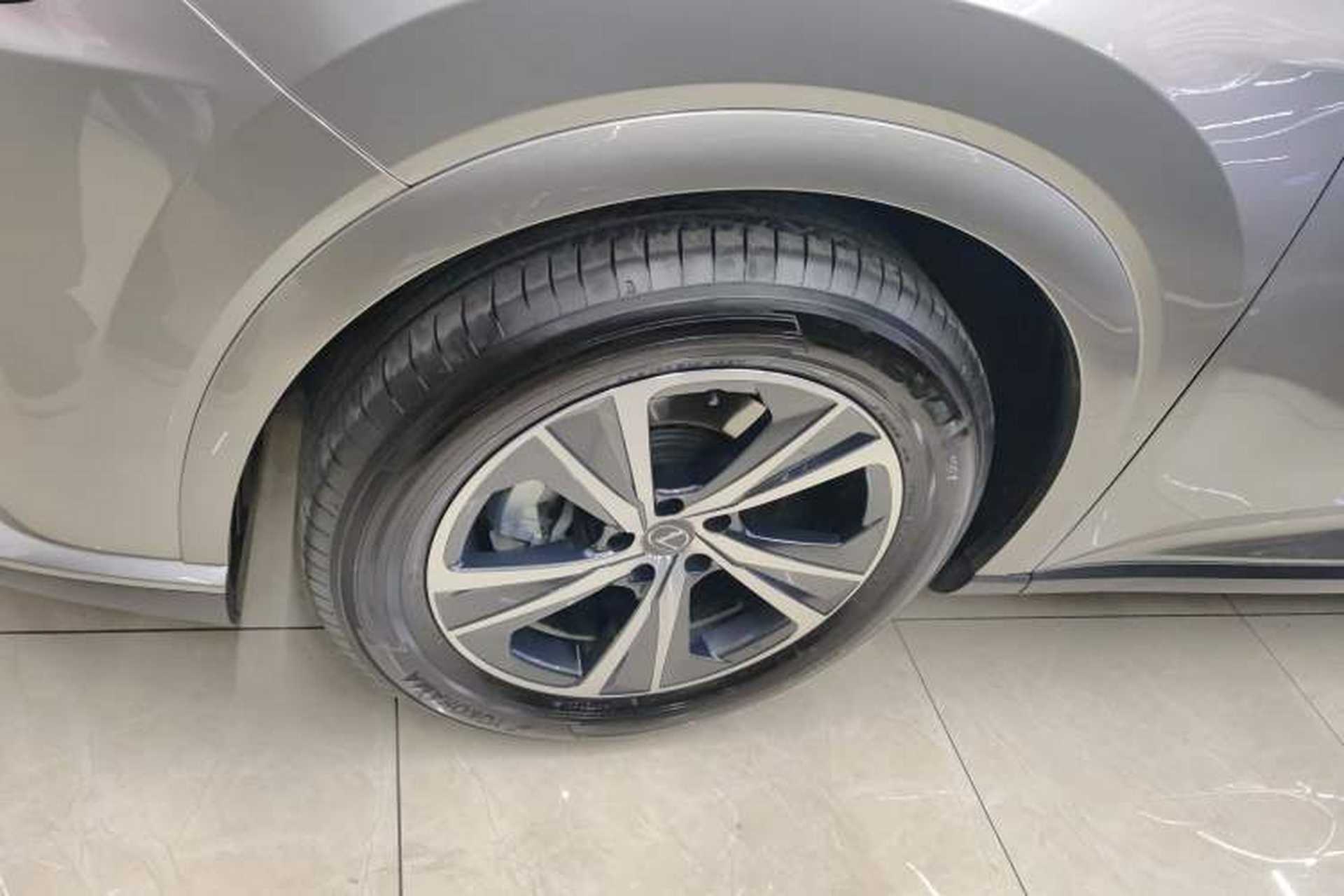 Used Lexus RX 2023 350h Two-Wheel Drive Enjoyment Version Left Front Wheel Hub