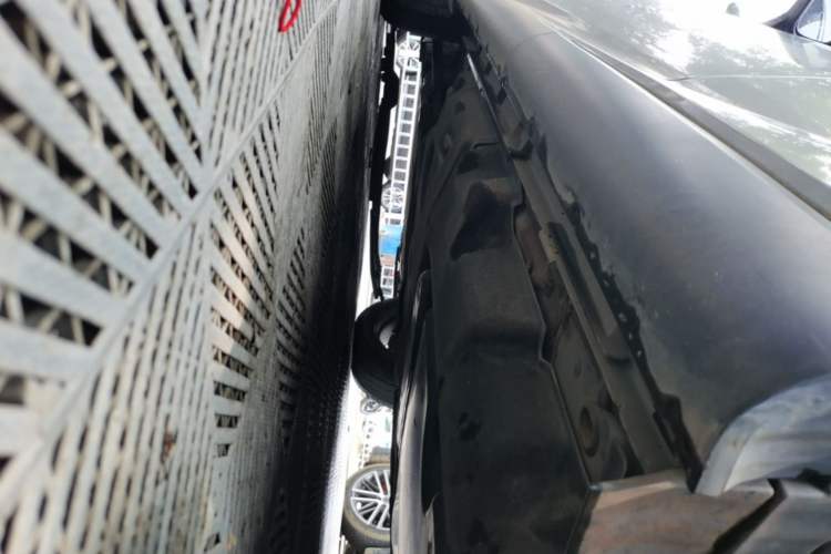 Used Lexus RX 2023 350h Two-Wheel Drive Comfort Edition Left Side Sill