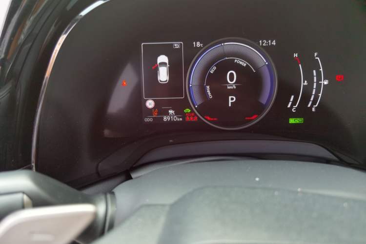 Used Lexus RX 2023 350h Two-Wheel Drive Enjoyment Version Odometer Close Up