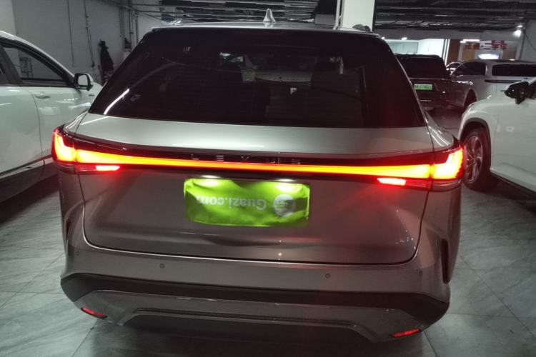 Used Lexus RX 2023 350h Four-Wheel Drive Enjoyment Version Rear