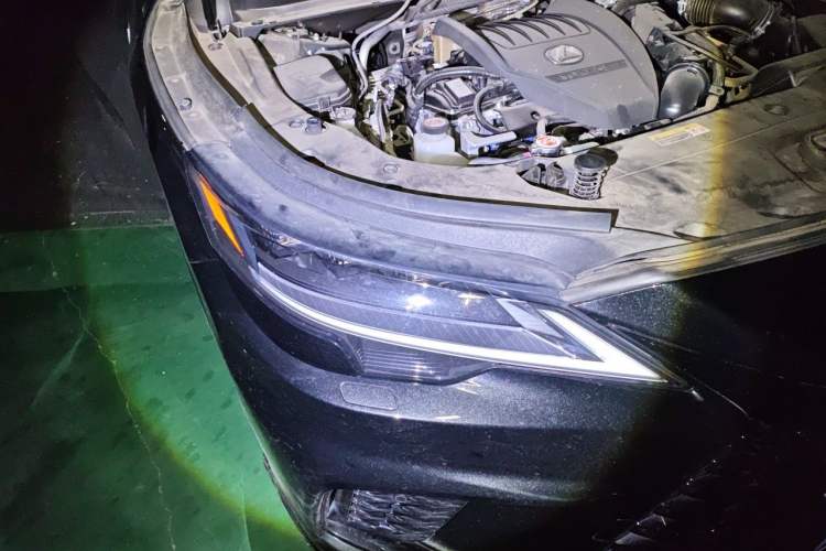 Used Lexus RX 2023 500h Four-Wheel Drive F SPORT Performance Right Front Headlight