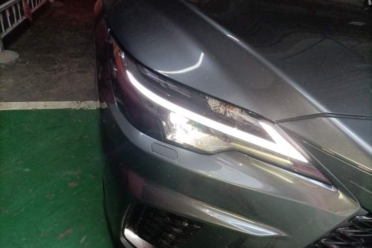 Used Lexus RX 2023 500h Four-Wheel Drive F SPORT Performance Right Front Headlight