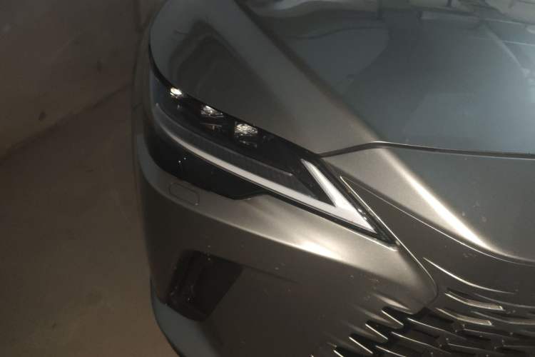 Used Lexus RX 2023 350h Four-Wheel Drive Enjoyment Version Right Front Headlight
