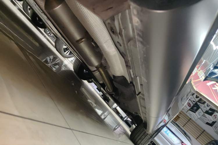 Used Lexus RX 2023 350h Two-Wheel Drive Enjoyment Version Right Side Sill