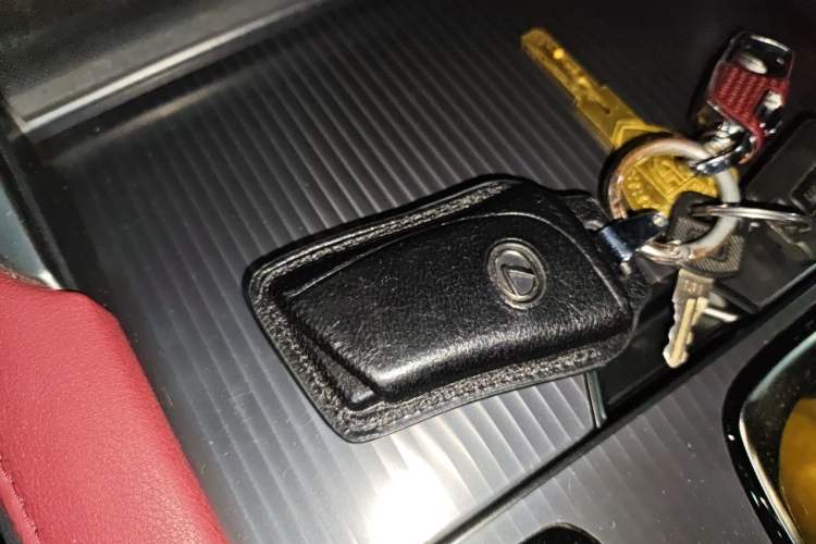 Used Lexus RX 2023 500h Four-Wheel Drive F SPORT Performance Vehicle Key