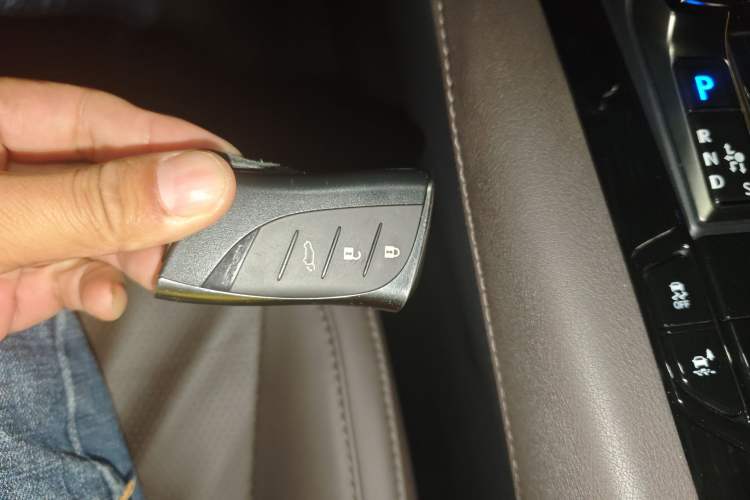 Used Lexus RX 2023 350h Four-Wheel Drive Enjoyment Version Vehicle Key