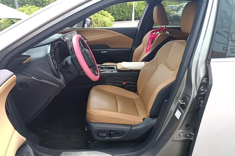 Used Lexus RX 2023 350h Four-Wheel Drive Enjoyment Version Left Front Seat