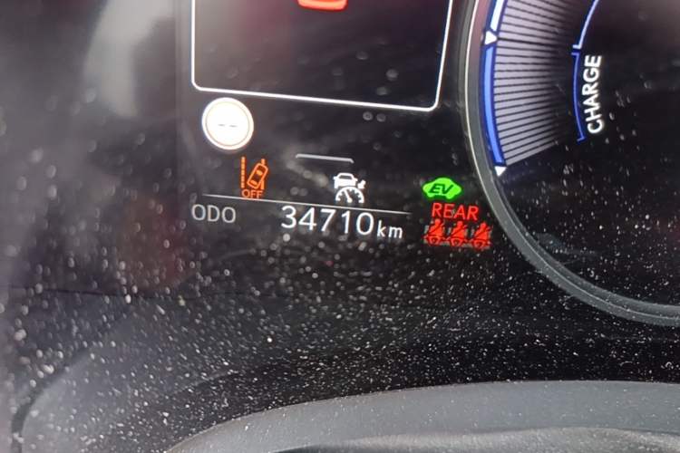 Used Lexus RX 2023 350h Four-Wheel Drive Enjoyment Version Odometer Close Up