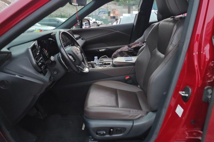Used Lexus RX 2023 350h Two-Wheel Drive Comfort Edition Left Front Seat