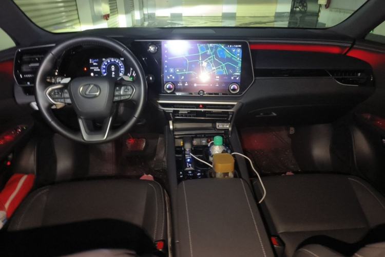 Used Lexus RX 2023 350h Four-Wheel Drive Enjoyment Version Center Console
