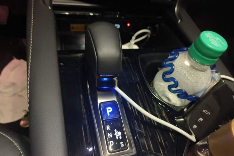 Used Lexus RX 2023 350h Four-Wheel Drive Enjoyment Version Gear Lever