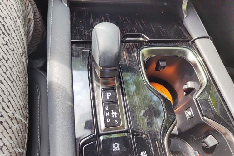 Used Lexus RX 2023 350h Two-Wheel Drive Comfort Edition Gear Lever