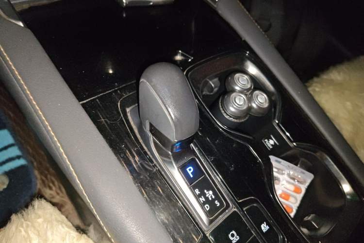 Used Lexus RX 2023 350h Two-Wheel Drive Enjoyment Version Gear Lever