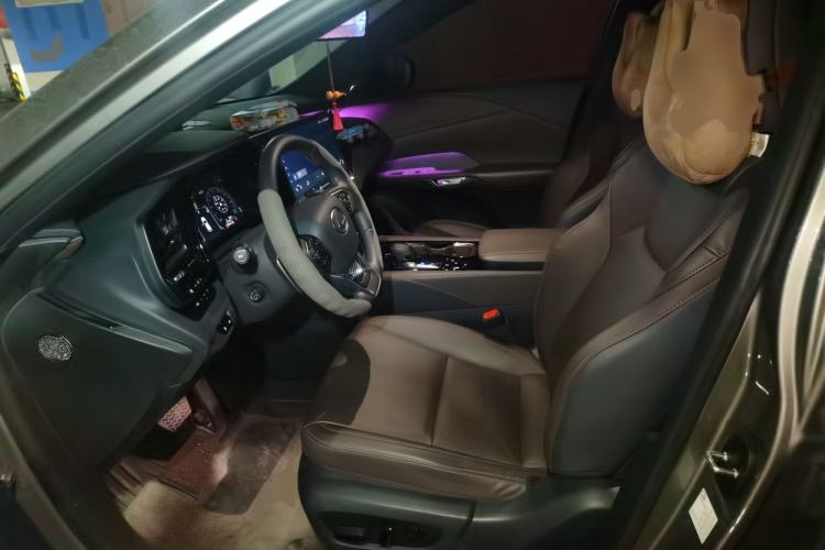 Used Lexus RX 2023 350h Four-Wheel Drive Enjoyment Version Left Front Seat