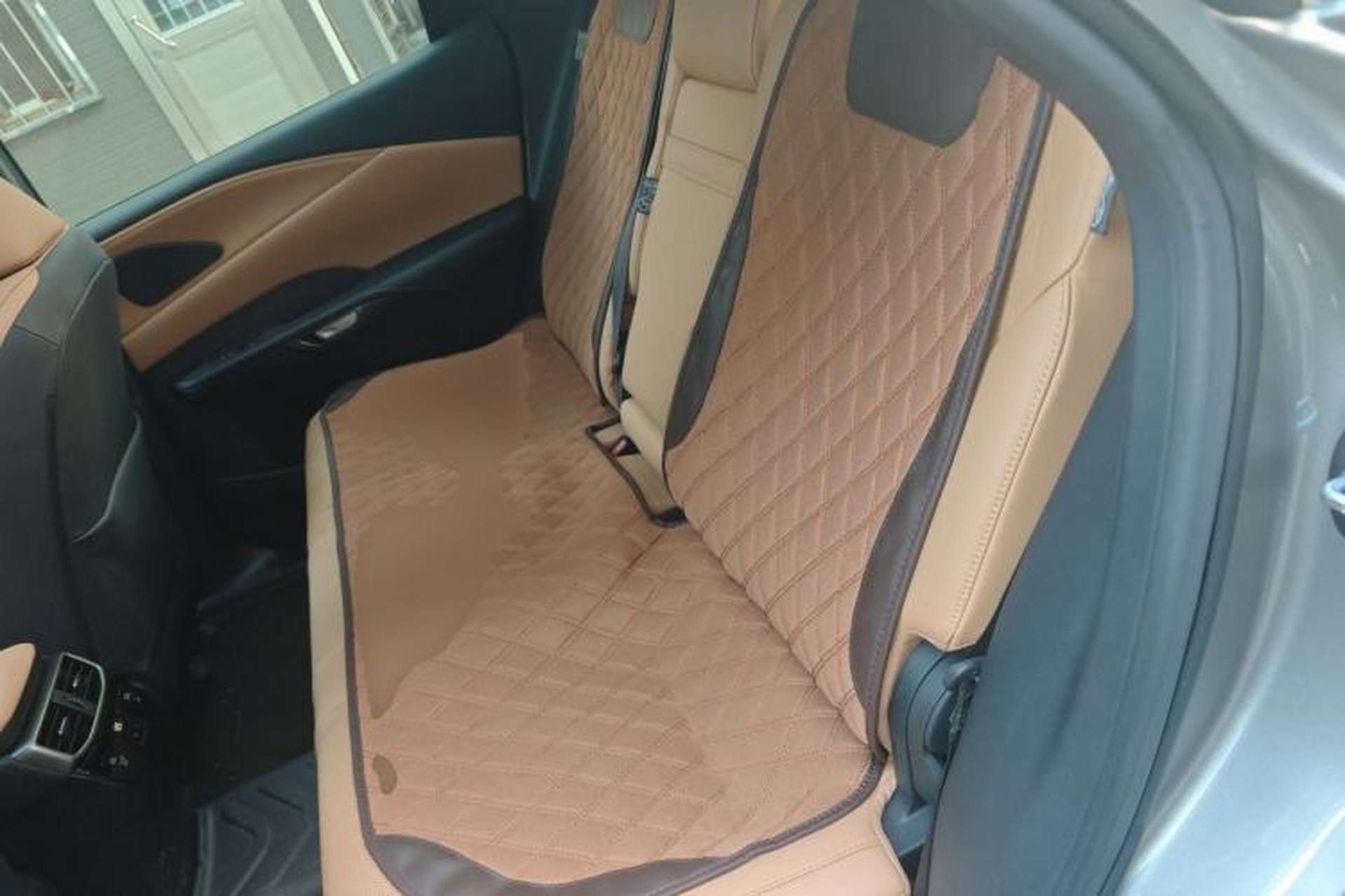 Used Lexus RX 2023 350h Four-Wheel Drive Enjoyment Version Left Rear Seat