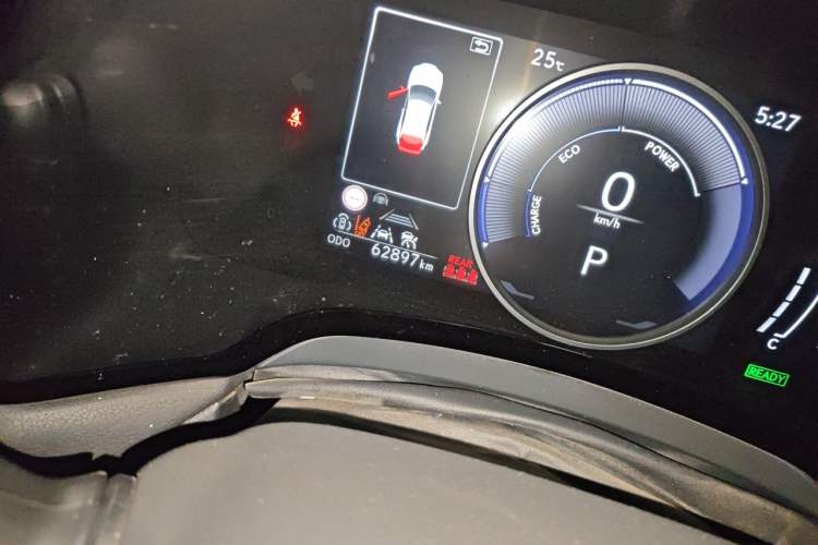 Used Lexus RX 2023 350h Two-Wheel Drive Enjoyment Version Odometer Close Up