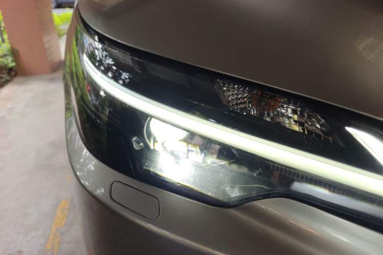 Used Lexus RX 2023 350h Two-Wheel Drive Comfort Edition Right Front Headlight