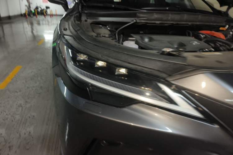Used Lexus RX 2023 350h Four-Wheel Drive Enjoyment Version Right Front Headlight
