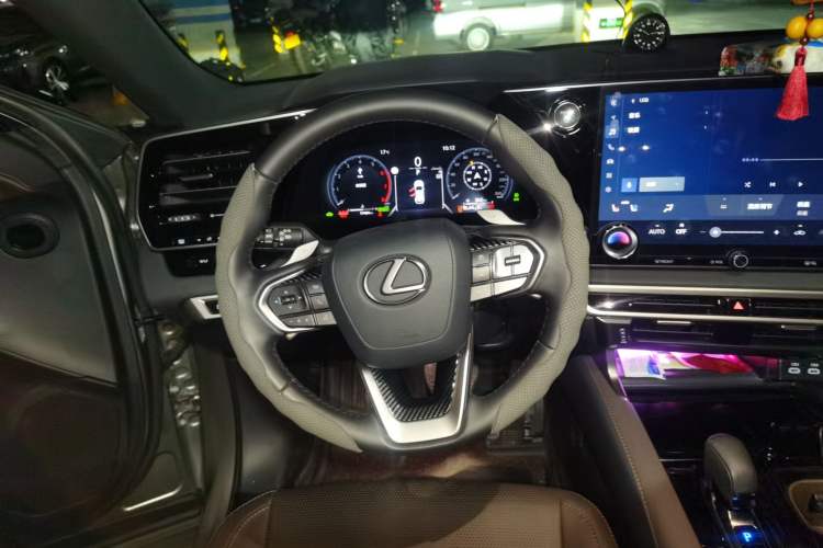 Used Lexus RX 2023 350h Four-Wheel Drive Enjoyment Version Steering Wheel