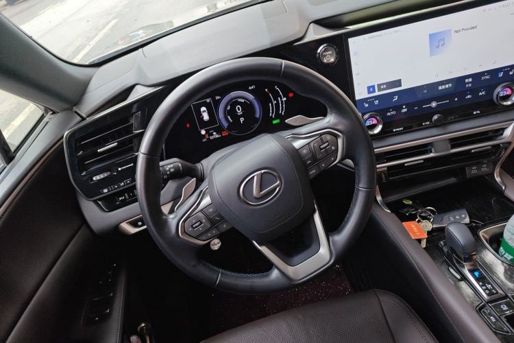 Used Lexus RX 2023 350h Two-Wheel Drive Comfort Edition Steering Wheel