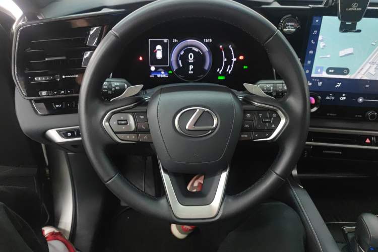 Used Lexus RX 2023 350h Four-Wheel Drive Enjoyment Version Steering Wheel