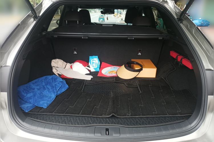 Used Lexus RX 2023 350h Two-Wheel Drive Comfort Edition Trunk