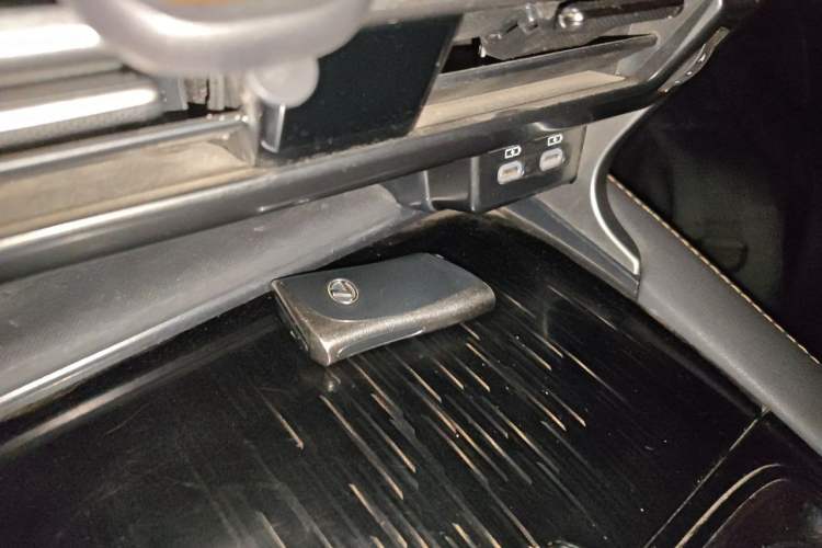 Used Lexus RX 2023 350h Two-Wheel Drive Enjoyment Version Vehicle Key