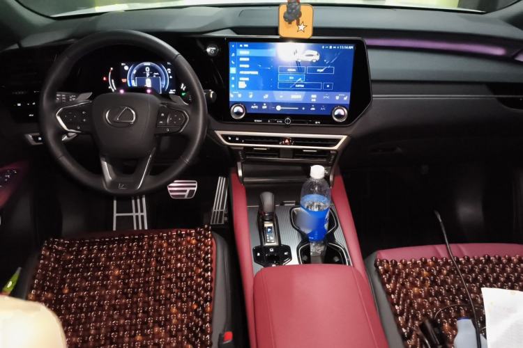 Used Lexus RX 2023 500h Four-Wheel Drive F SPORT Performance Center Console