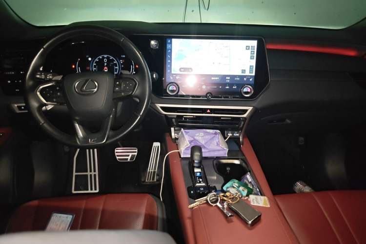 Used Lexus RX 2023 500h Four-Wheel Drive F SPORT Performance Center Console
