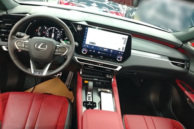 Used Lexus RX 2023 500h Four-Wheel Drive F SPORT Performance Center Console