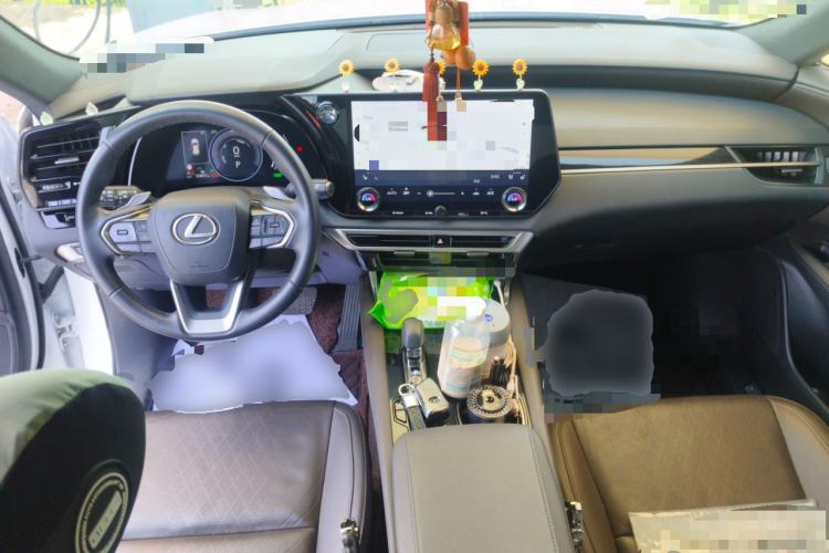 Used Lexus RX 2023 350h Four-Wheel Drive Enjoyment Version Center Console